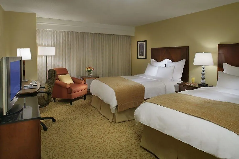 Отель Marriott Downtown At Cf Toronto Eaton Centre 4*,  Канада