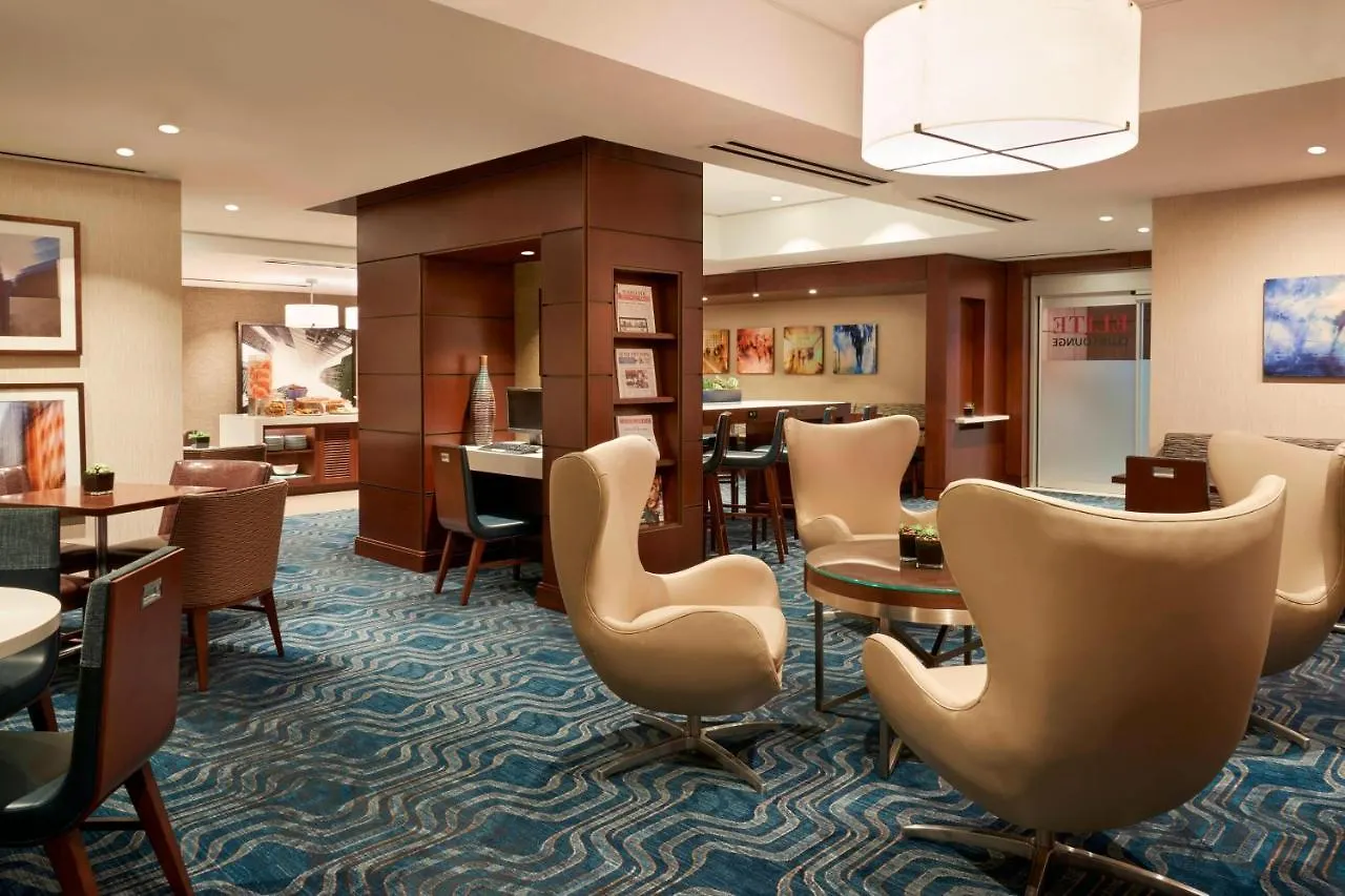 Отель Marriott Downtown At Cf Toronto Eaton Centre