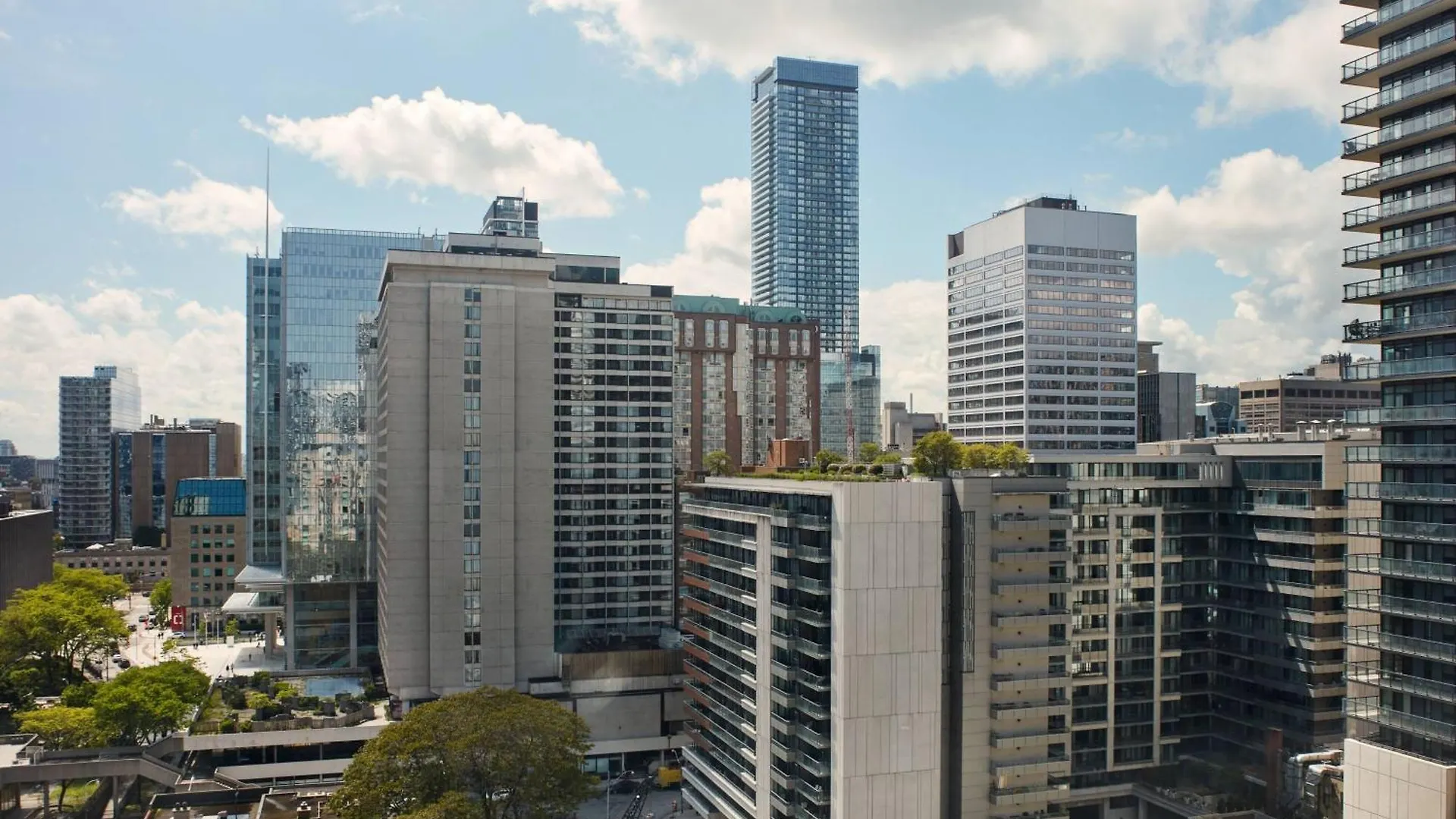 Marriott Downtown At Cf Toronto Eaton Centre 4*,  Canada