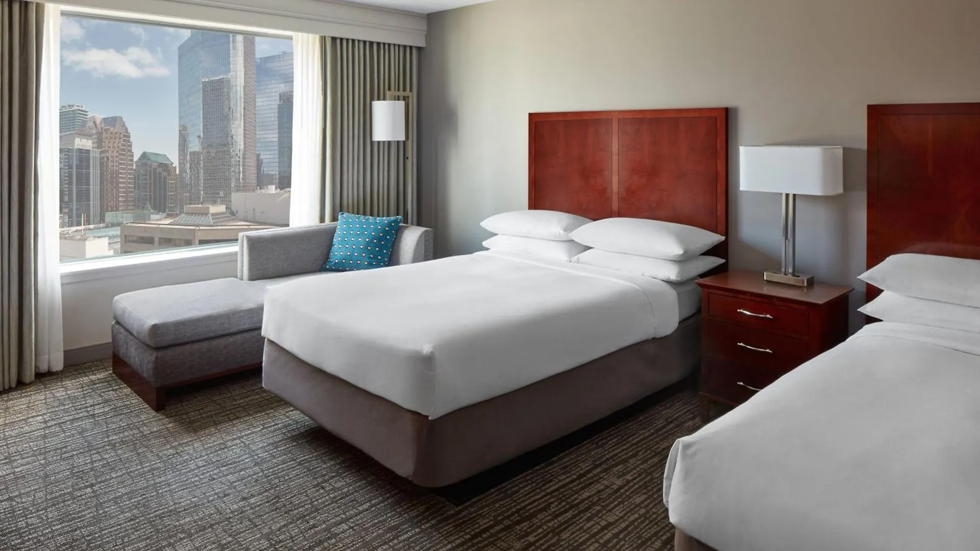 Marriott Downtown At Cf Toronto Eaton Centre 4*,