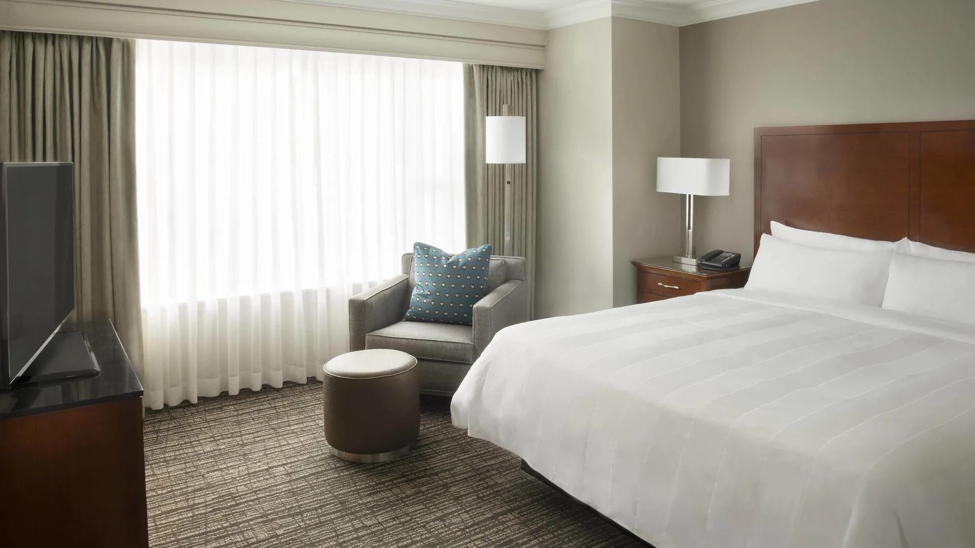 Marriott Downtown At Cf Toronto Eaton Centre