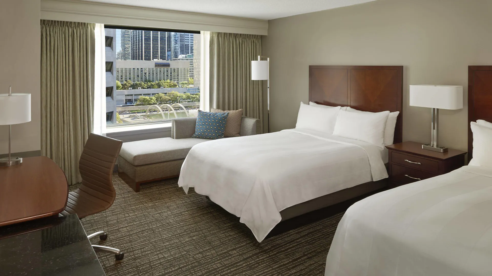 Marriott Downtown At Cf Toronto Eaton Centre 4*,