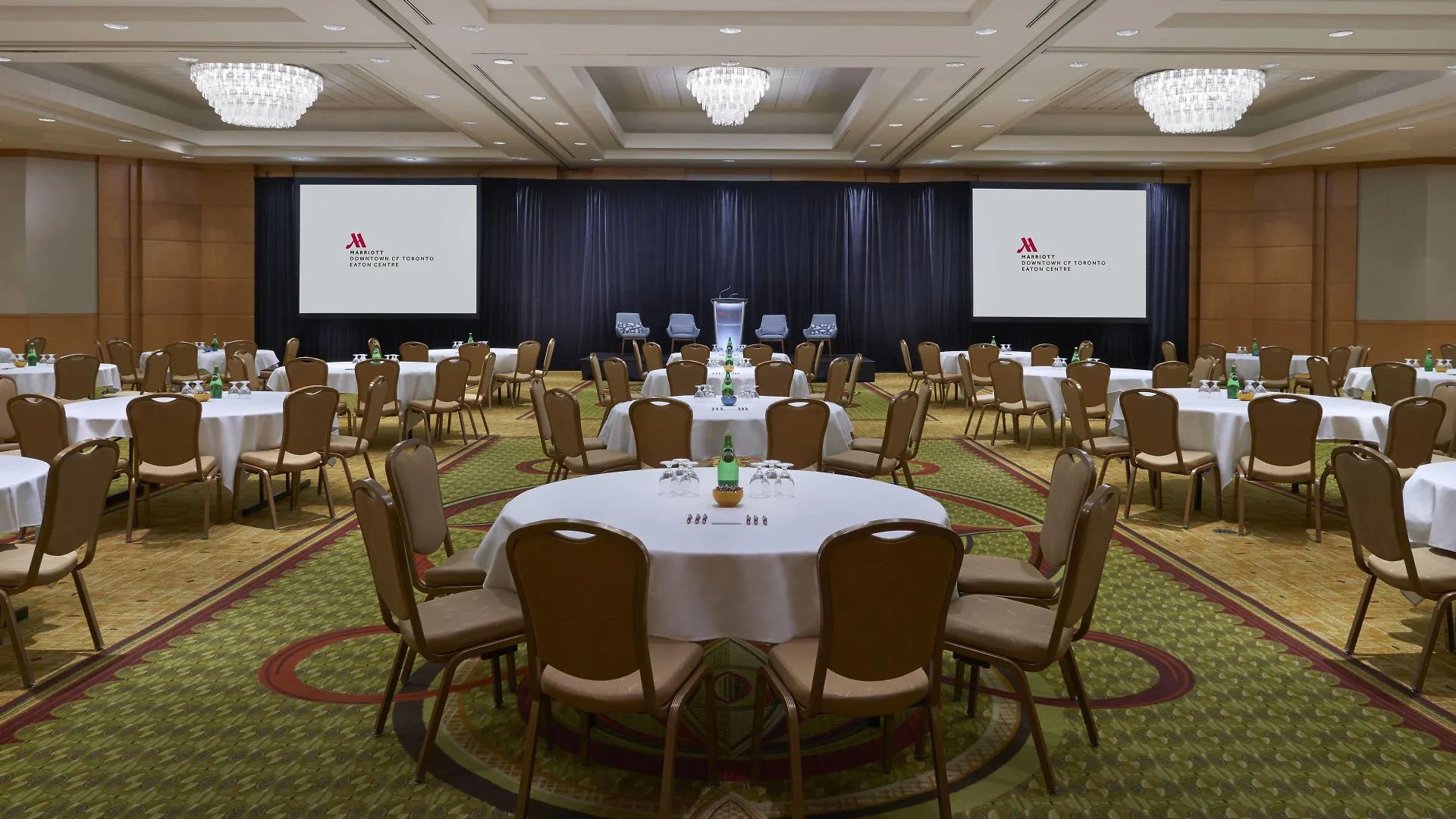 Marriott Downtown At Cf Toronto Eaton Centre