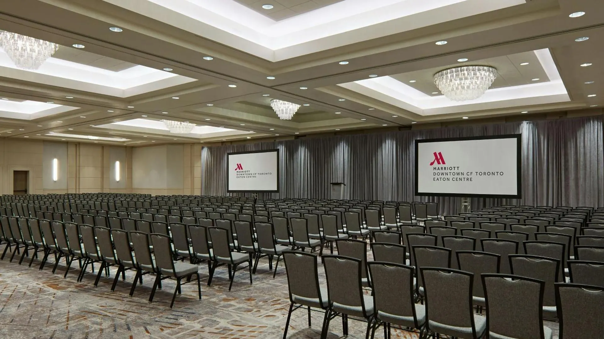 Marriott Downtown At Cf Toronto Eaton Centre 4*,  Canada