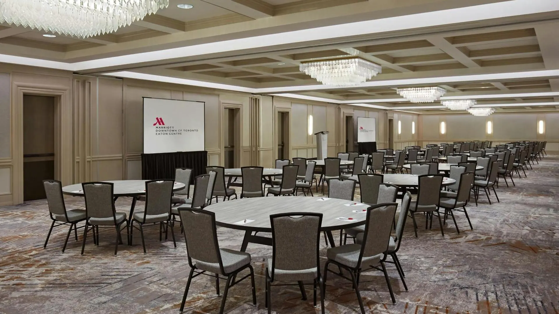 होटल Marriott Downtown At Cf Toronto Eaton Centre