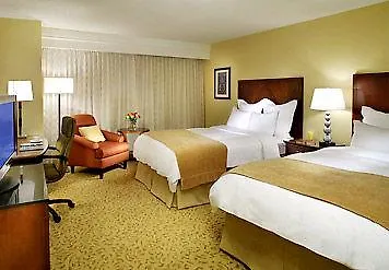 Отель Marriott Downtown At Cf Toronto Eaton Centre Канада