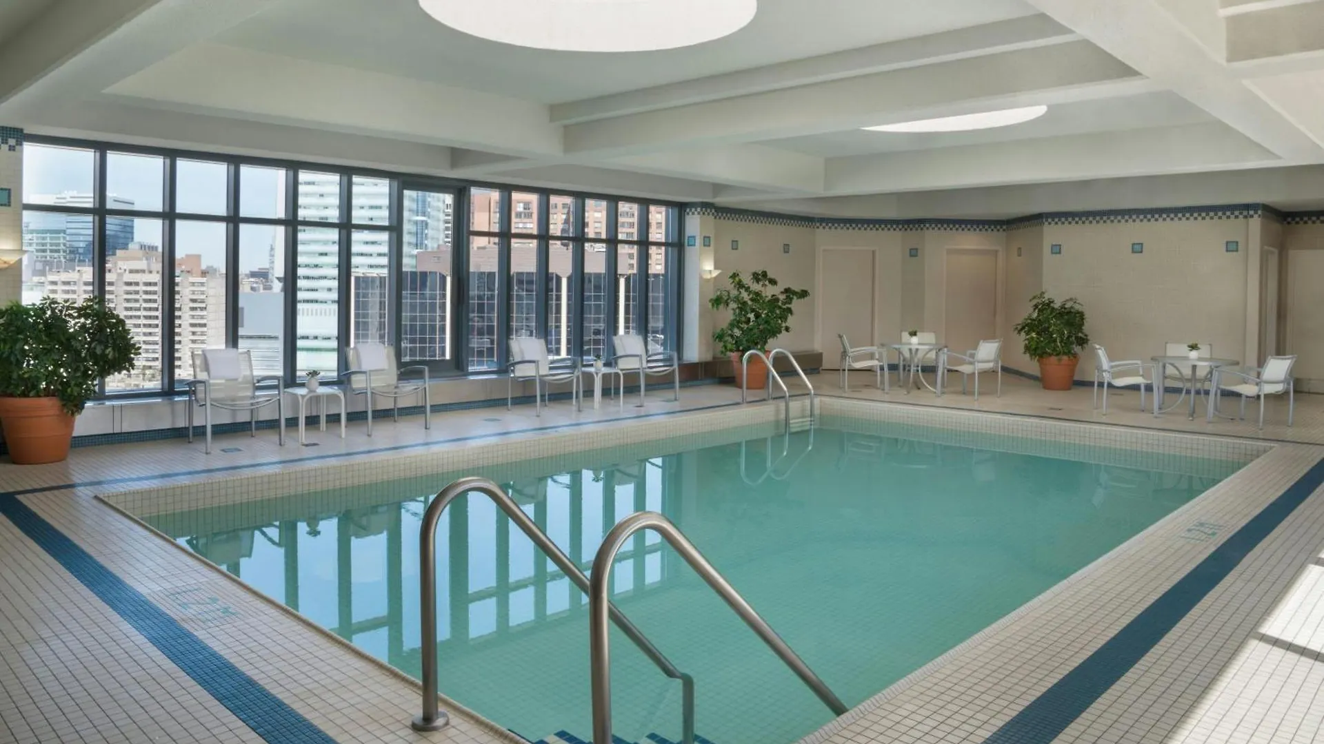 מלון Marriott Downtown At Cf Toronto Eaton Centre